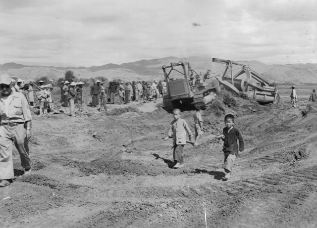  Walter Orey's China-Burma-India Photo Album 