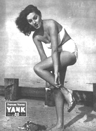  YANK Pin-Up Girl 